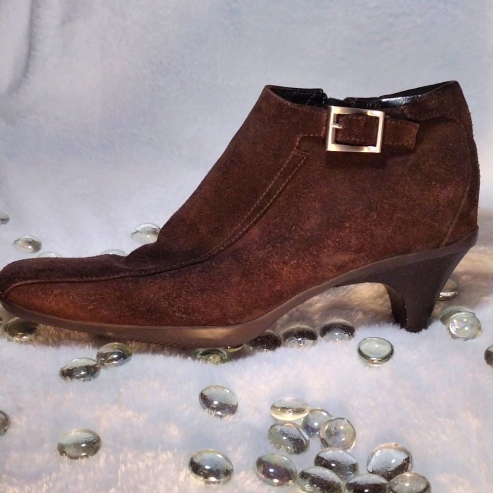 EUC PRADA Brown Suede Ankle  Booties